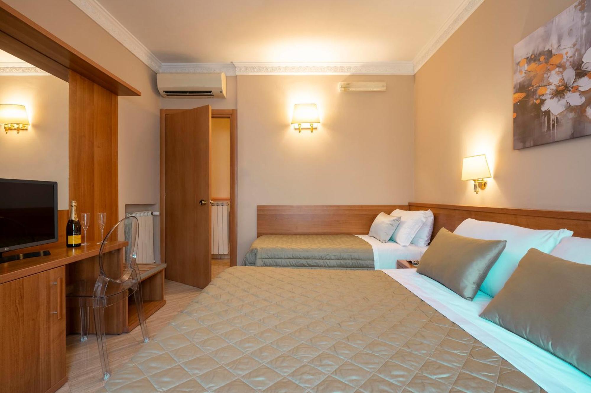 Hotel Magic Roma Ngoại thất bức ảnh