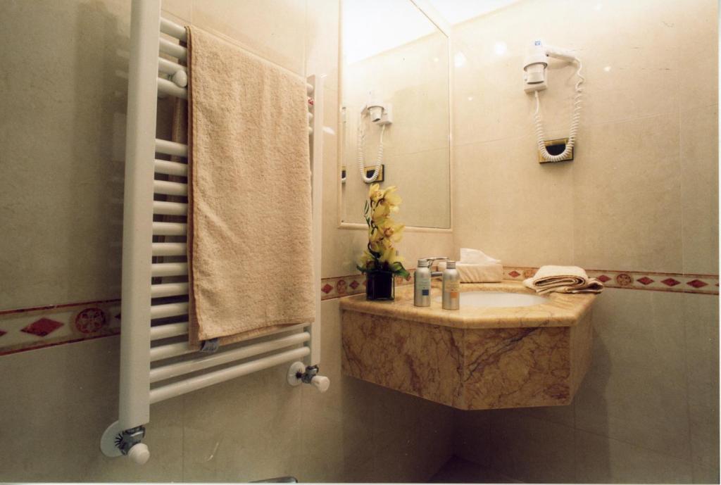Hotel Magic Roma Ngoại thất bức ảnh